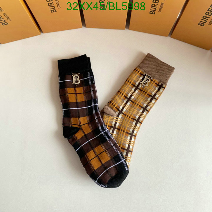 Burberry-Sock Code: BL5998 $: 32USD