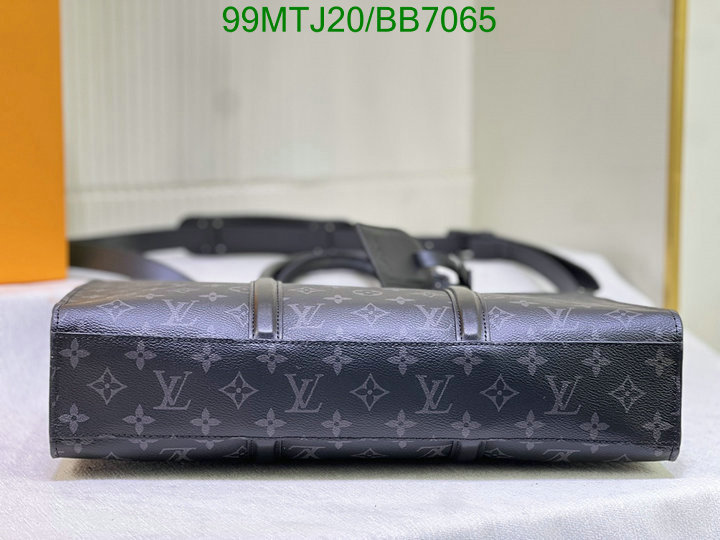 LV-Bag-4A Quality Code: BB7065 $: 99USD