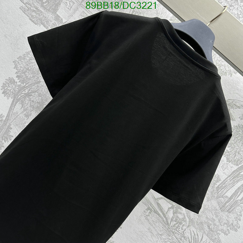 LV-Clothing Code: DC3221 $: 89USD