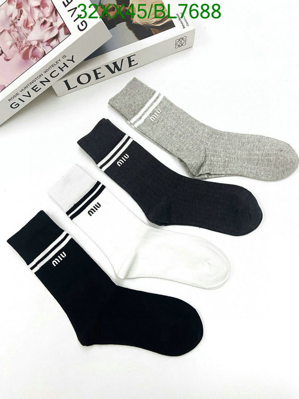 Miu Miu-Sock Code: BL7688 $: 32USD