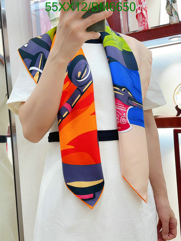 Hermes-Scarf Code: BM6650 $: 55USD