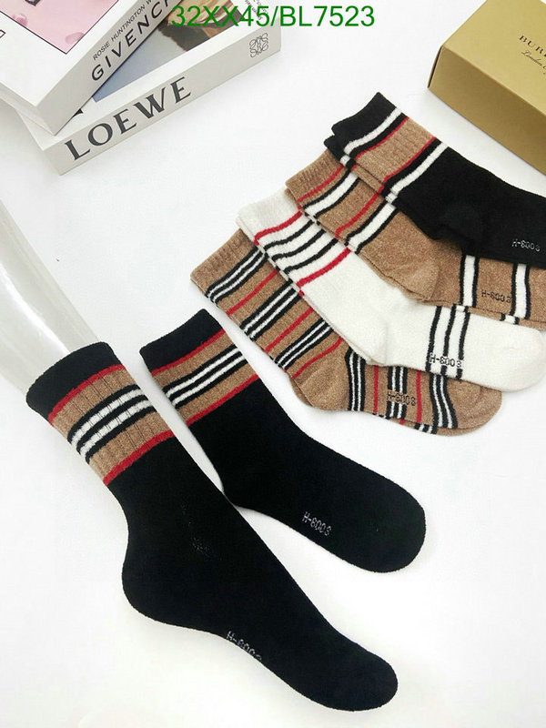 Burberry-Sock Code: BL7523 $: 32USD