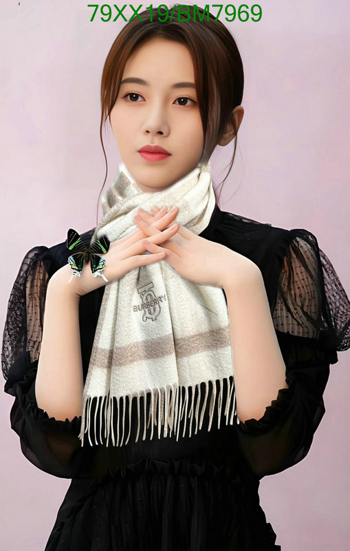 Burberry-Scarf Code: BM7969 $: 79USD