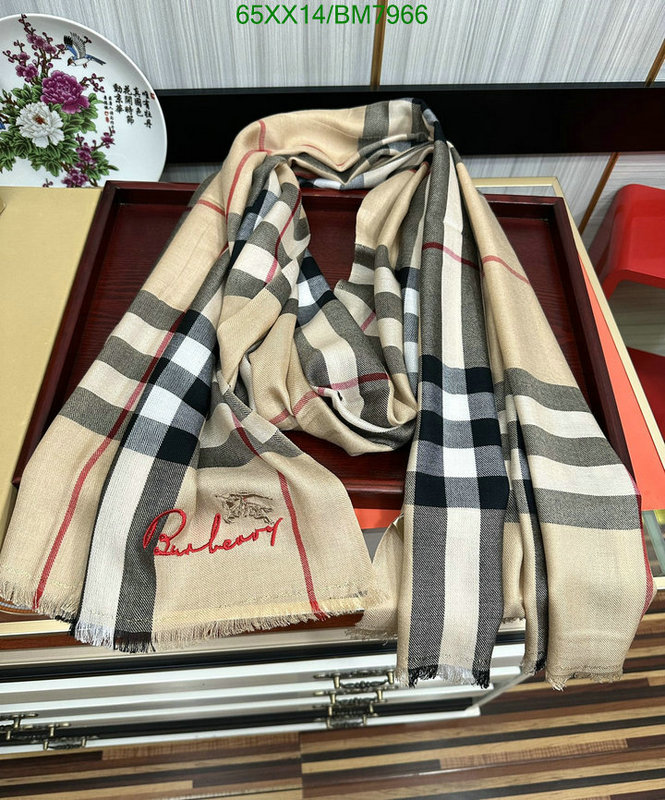 Burberry-Scarf Code: BM7966 $: 65USD