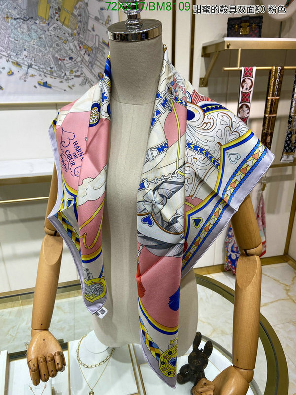 Hermes-Scarf Code: BM8109 $: 72USD