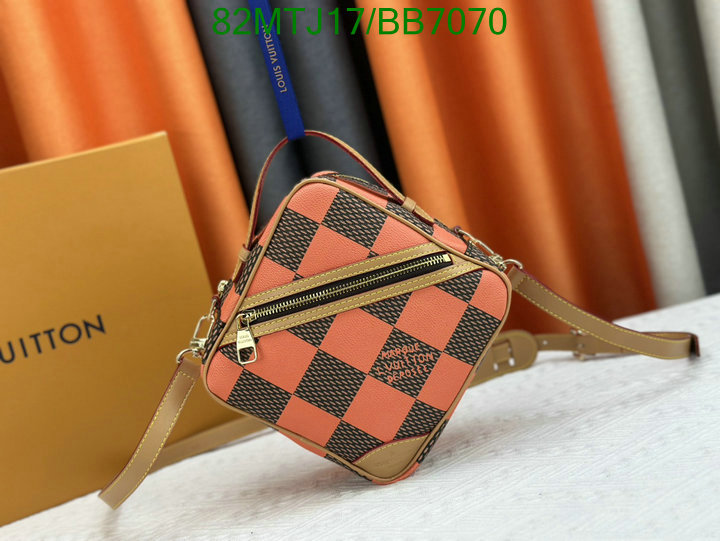 LV-Bag-4A Quality Code: BB7070 $: 82USD