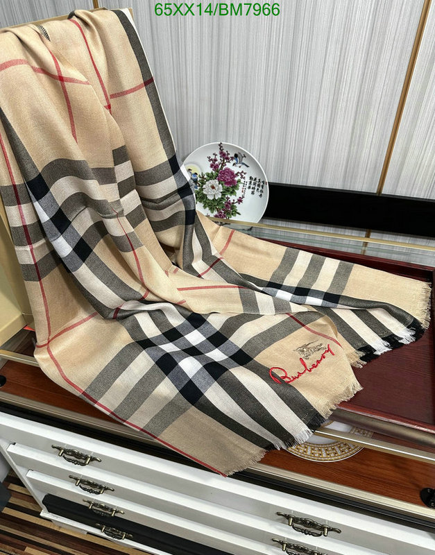 Burberry-Scarf Code: BM7966 $: 65USD