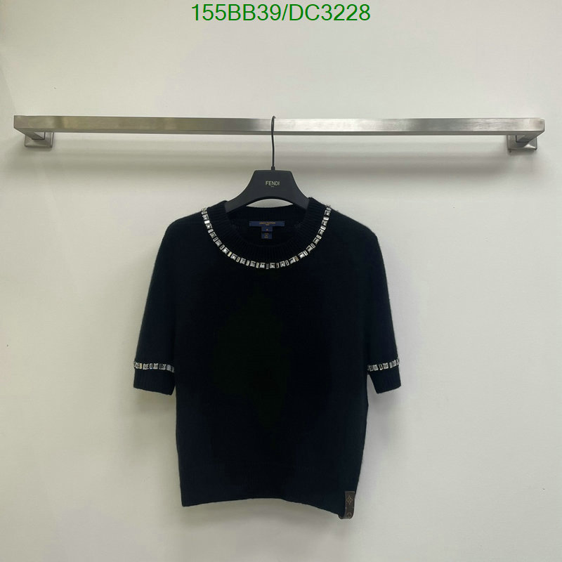 LV-Clothing Code: DC3228 $: 155USD