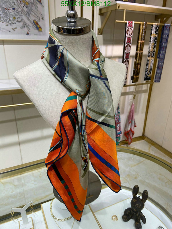 Hermes-Scarf Code: BM8112 $: 55USD