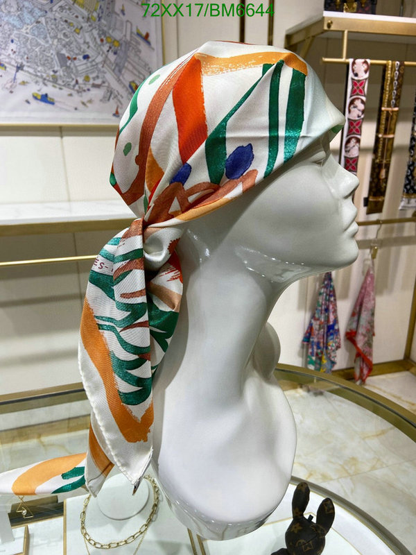 Hermes-Scarf Code: BM6644 $: 72USD