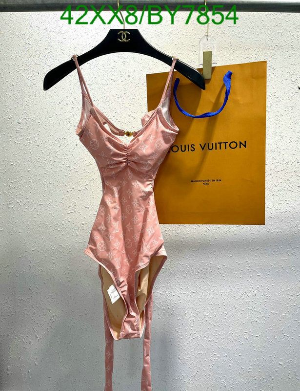 LV-Swimsuit Code: BY7854 $: 42USD