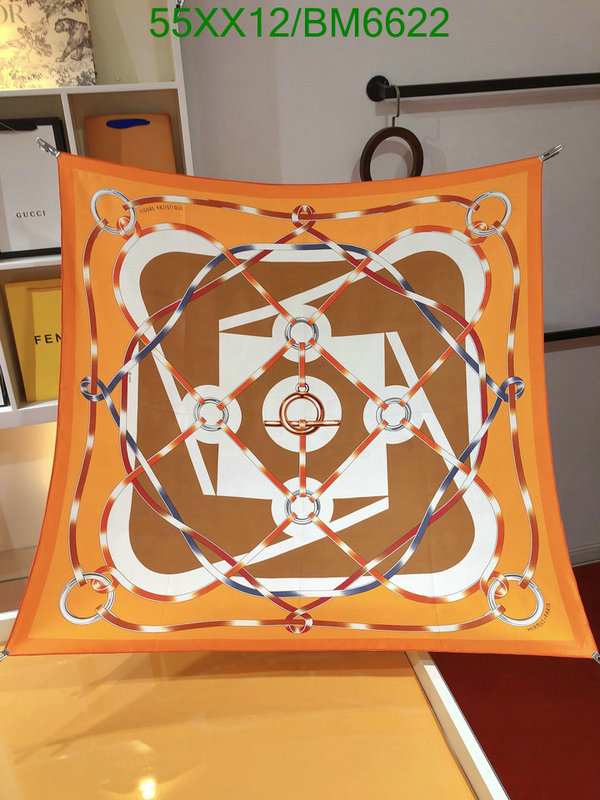 Hermes-Scarf Code: BM6622 $: 55USD