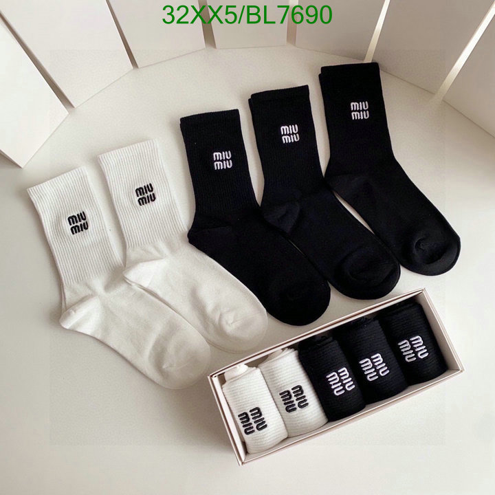 Miu Miu-Sock Code: BL7690 $: 32USD