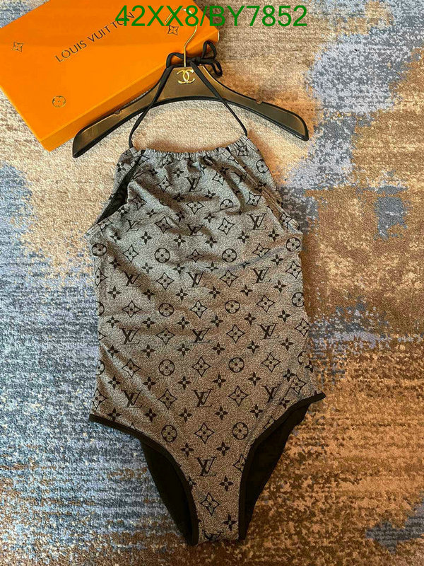 LV-Swimsuit Code: BY7852 $: 42USD