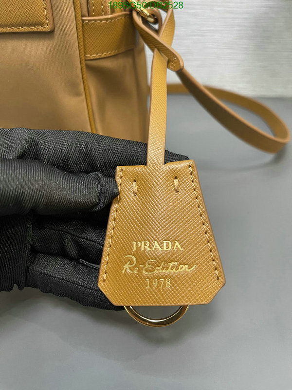 Prada-Bag-Mirror Quality Code: DB2528 $: 189USD