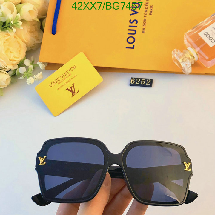 LV-Glasses Code: BG7457 $: 42USD