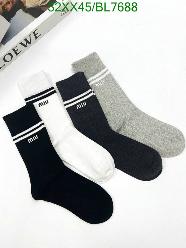 Miu Miu-Sock Code: BL7688 $: 32USD