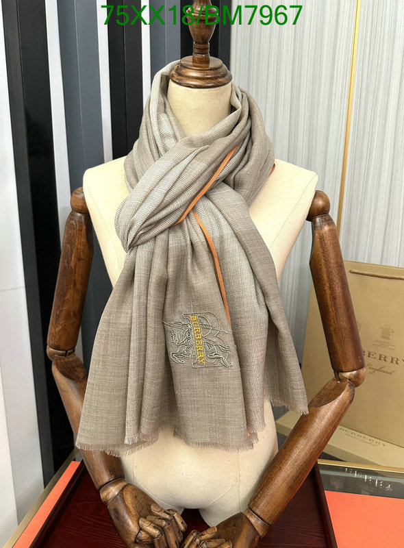 Burberry-Scarf Code: BM7967 $: 75USD