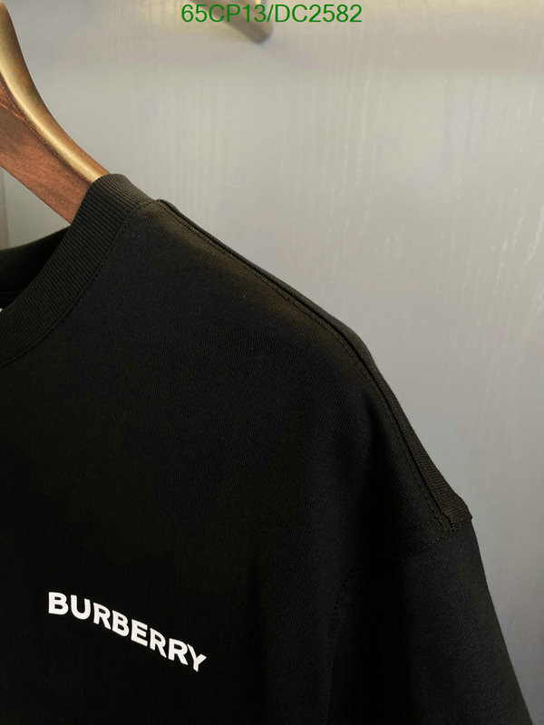 Burberry-Clothing Code: DC2582 $: 65USD