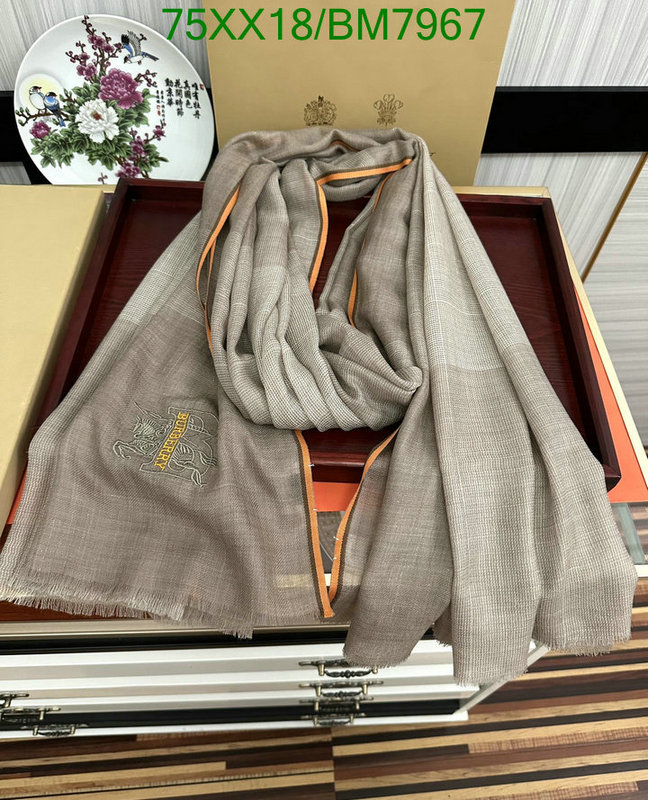 Burberry-Scarf Code: BM7967 $: 75USD