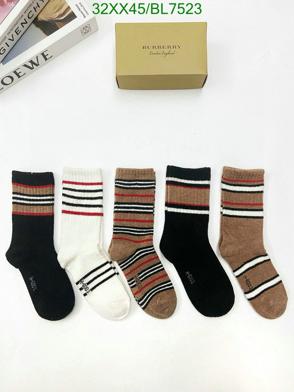 Burberry-Sock Code: BL7523 $: 32USD