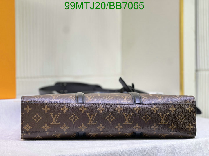 LV-Bag-4A Quality Code: BB7065 $: 99USD