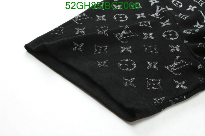 LV-Clothing Code: BC7006 $: 52USD