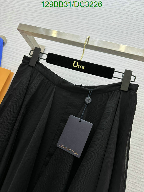 LV-Clothing Code: DC3226 $: 129USD