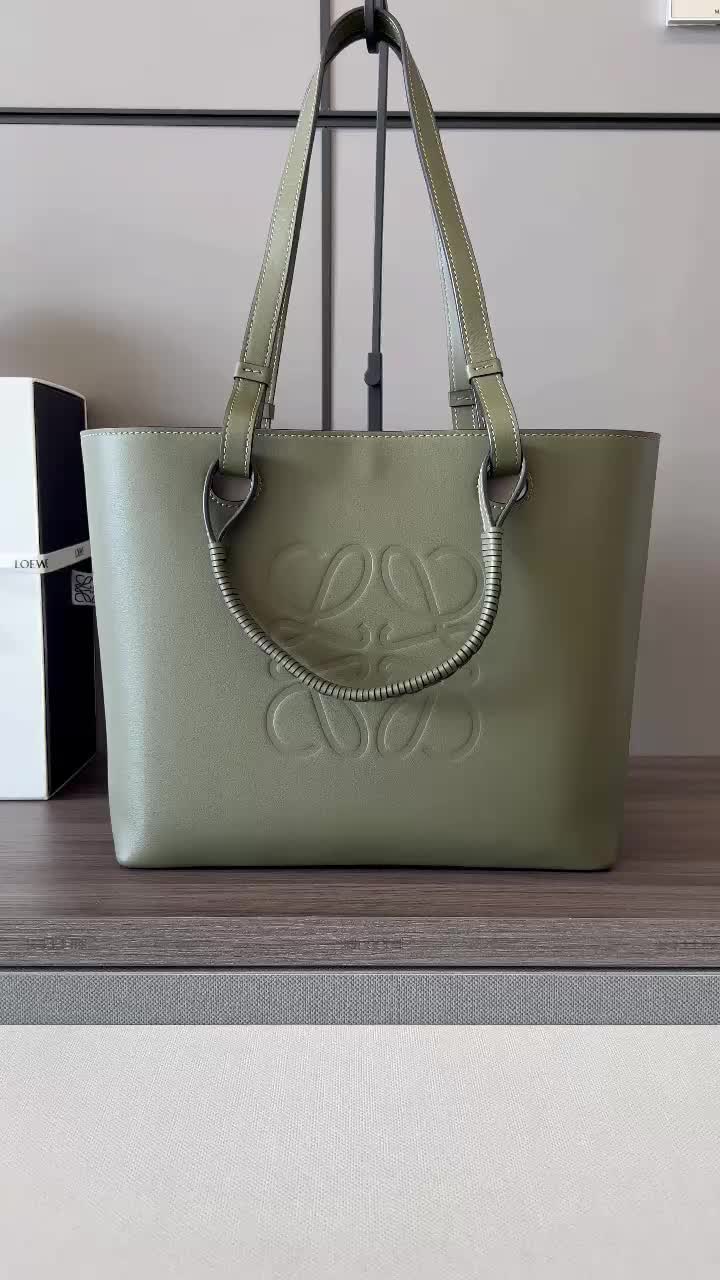 Loewe-Bag-4A Quality Code: UB4756 $: 175USD