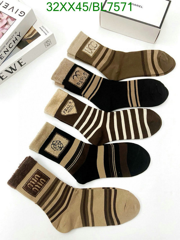 Chanel-Sock Code: BL7571 $: 32USD