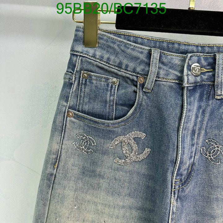 Chanel-Clothing Code: BC7135 $: 95USD
