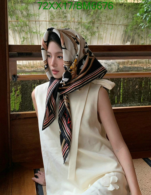 LV-Scarf Code: BM6676 $: 72USD