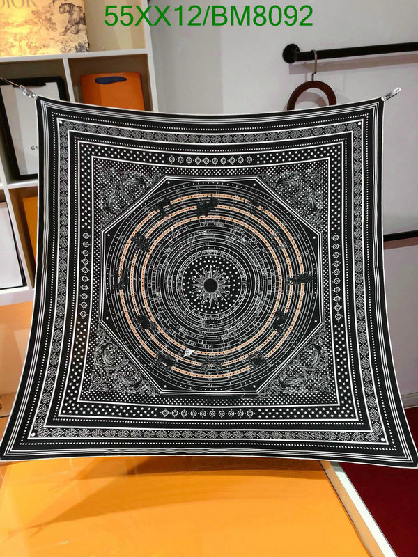 Hermes-Scarf Code: BM8092 $: 55USD