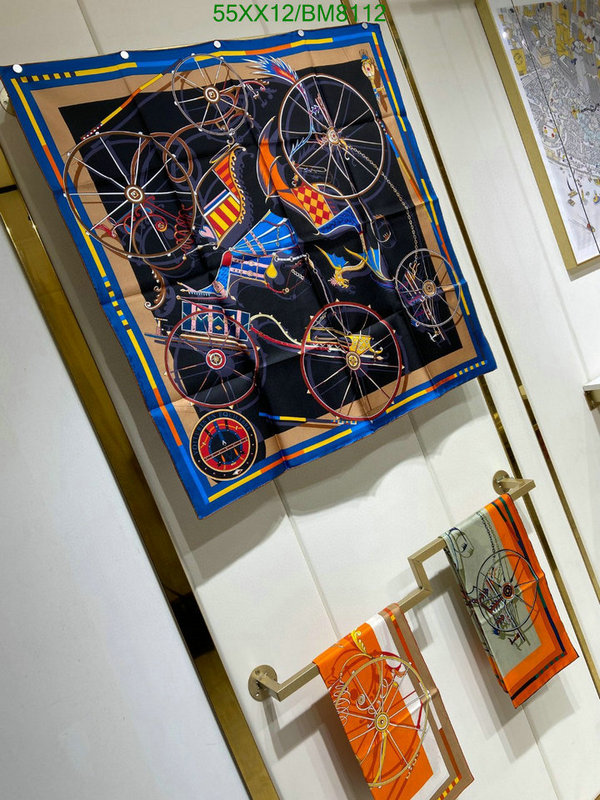 Hermes-Scarf Code: BM8112 $: 55USD