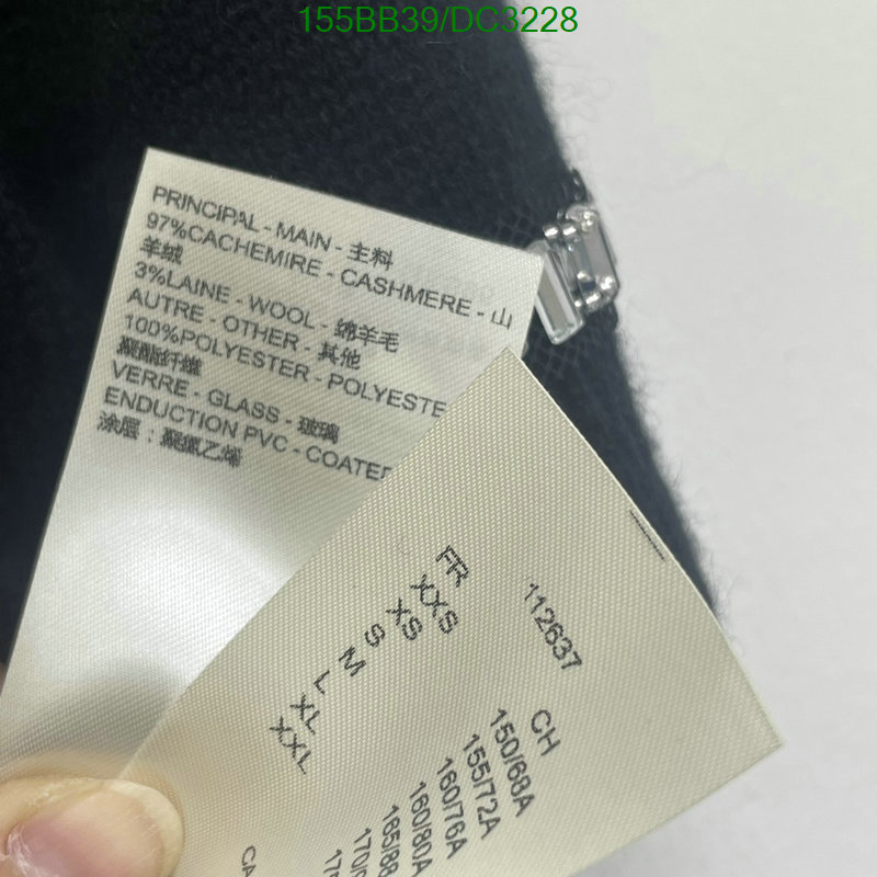 LV-Clothing Code: DC3228 $: 155USD