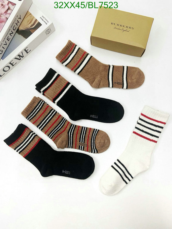 Burberry-Sock Code: BL7523 $: 32USD