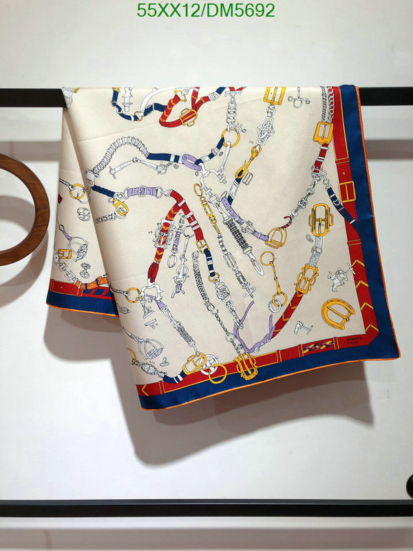 Hermes-Scarf Code: DM5692 $: 55USD