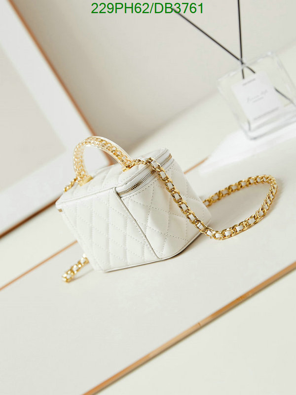 Chanel-Bag-Mirror Quality Code: DB3761 $: 229USD