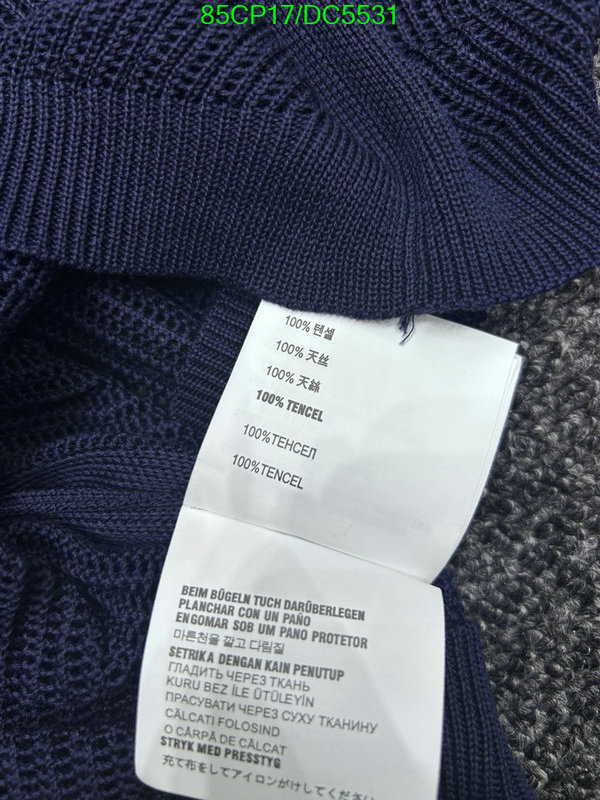 MIUMIU-Clothing Code: DC5531 $: 85USD