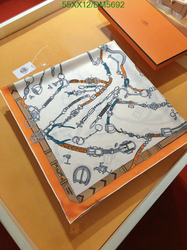 Hermes-Scarf Code: DM5692 $: 55USD