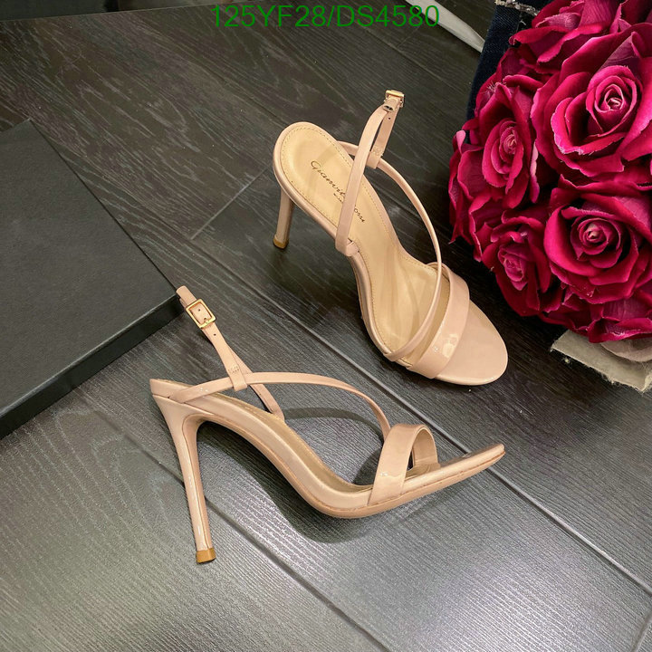 Gianvito Rossi-Women Shoes Code: DS4580 $: 125USD