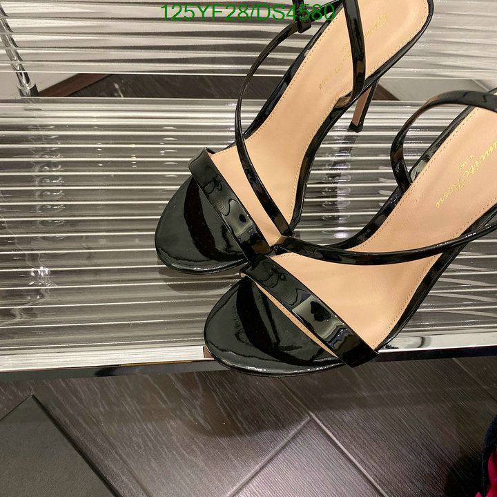 Gianvito Rossi-Women Shoes Code: DS4580 $: 125USD