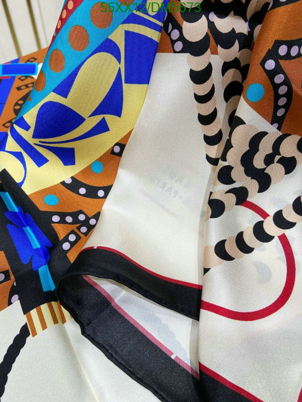 Hermes-Scarf Code: DM5673 $: 55USD