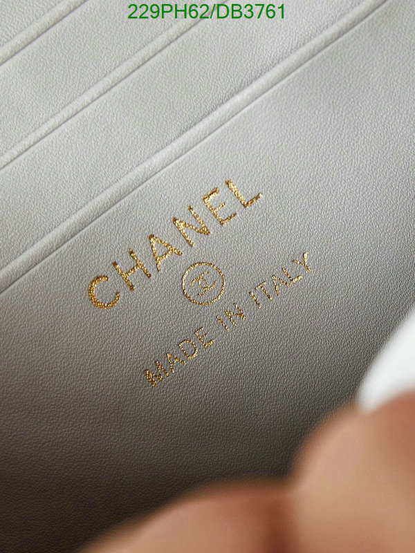 Chanel-Bag-Mirror Quality Code: DB3761 $: 229USD