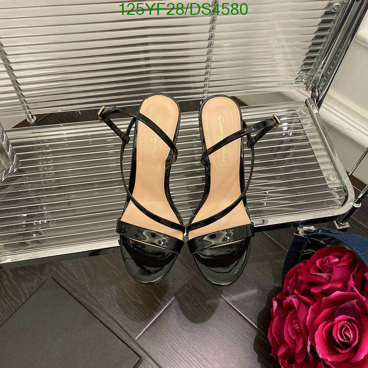 Gianvito Rossi-Women Shoes Code: DS4580 $: 125USD