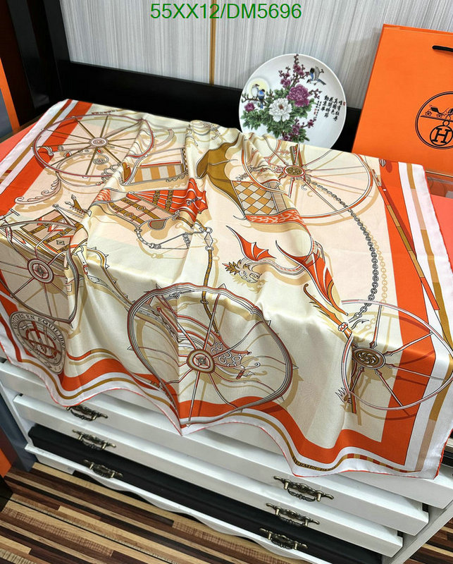 Hermes-Scarf Code: DM5696 $: 55USD