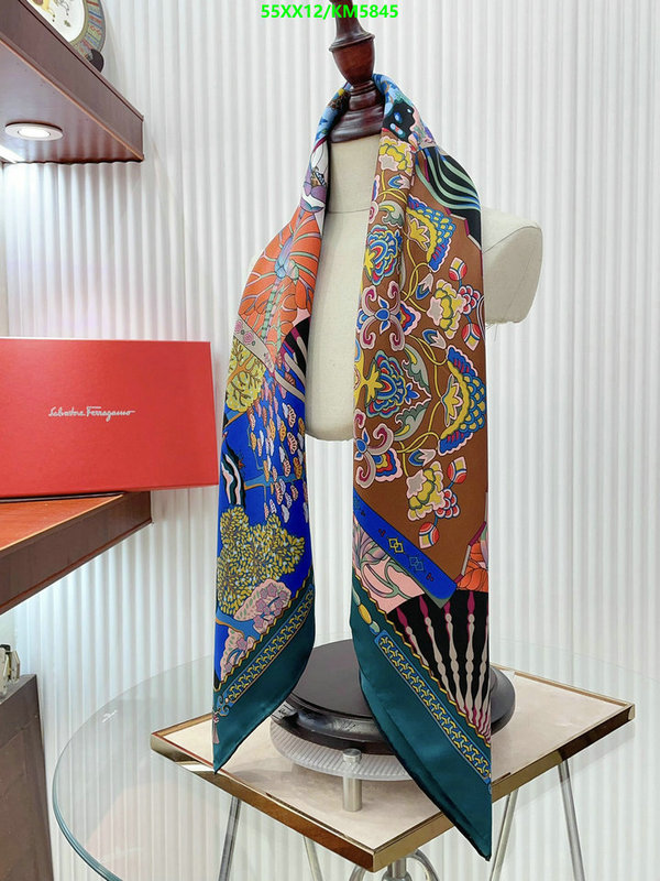 Ferragamo-Scarf Code: KM5845 $: 55USD