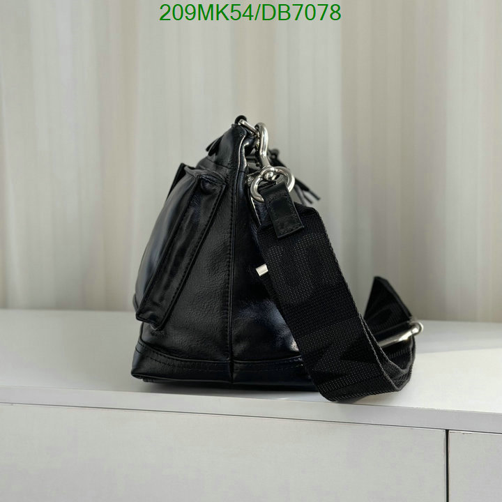 Marc Jacobs-Bag-Mirror Quality Code: DB7078 $: 209USD