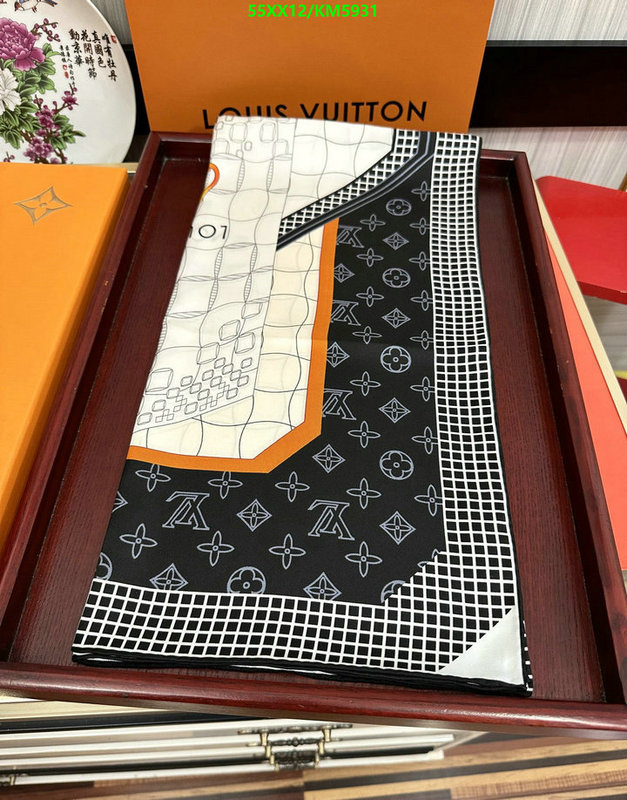 LV-Scarf Code: KM5931 $: 55USD