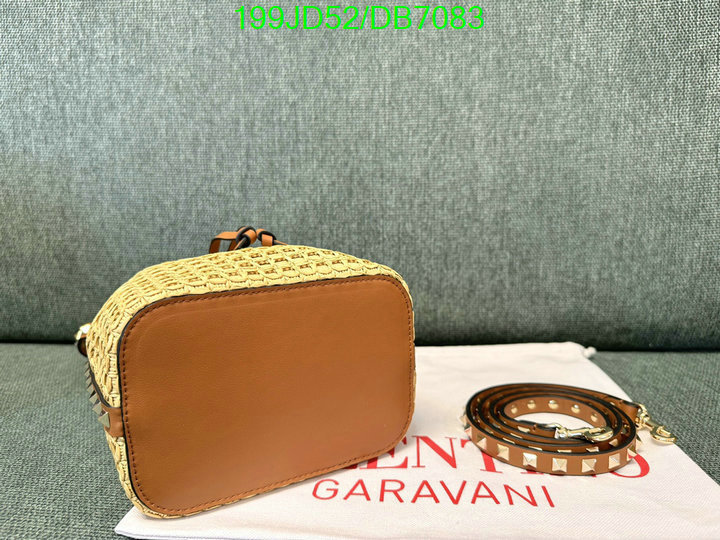 Valentino-Bag-Mirror Quality Code: DB7083 $: 199USD